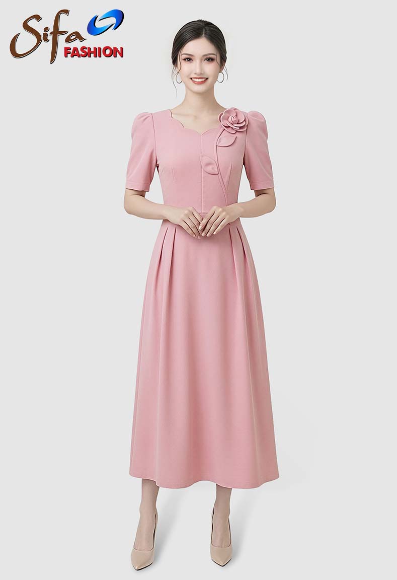 Đầm cổ lượn dáng xòe